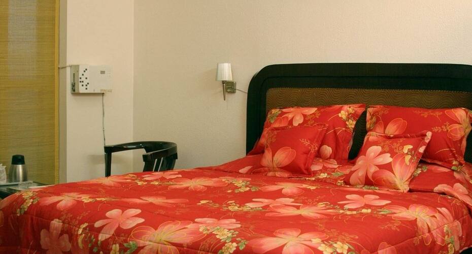Oyster Paradise - A Boutique Hotel, Gurgaon 5